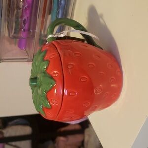 Strawberry mug